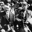 Adolf Hitler (links) und Reichspräsident Paul von Hindenburg bei dem ersten 